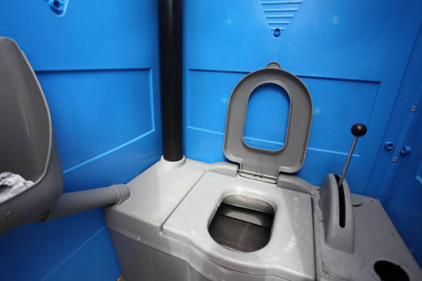 Best Luxury portable toilet rental  in Chester, WV
